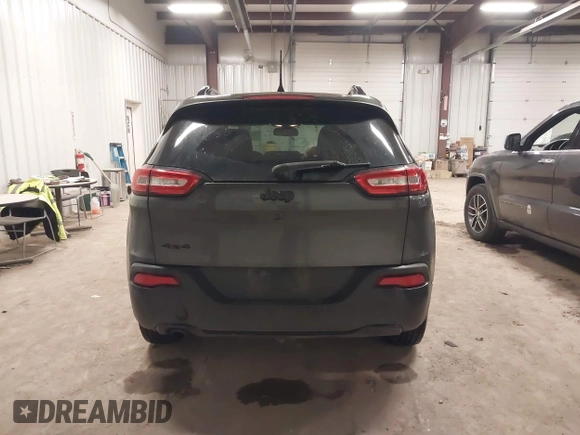 2018 Jeep Cherokee Latitude Tech Connect with VIN 1C4PJMCB4JD543507, listed as a IAAI auction lot 42001651 with 110,973 mi miles. Bid and sale history available at carsss.com. Image 16.