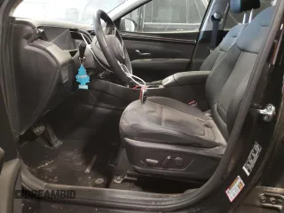 2024 Hyundai Tucson SEL z VIN 5NMJFCDE3RH378059, wystawiony jako Copart lot #54627725 z przebiegiem Nie podano mil oraz Szkoda całkowita • Salvage title. Historia ofert i sprzedaży dostępna na DreamBid. Obrazek 7.