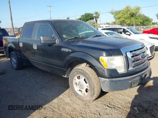 2010 Ford F-150 XL with VIN 1FTEW1C88AFD91697, listed as a IAAI auction lot 41890286 with 334,202 mi miles. Bid and sale history available at carsss.com. Image 1.