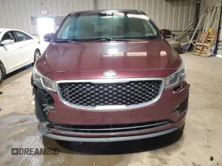 2018 Kia Sedona LX with VIN KNDMB5C14J6395781, listed as a Copart auction lot 47040825 with 150,983 mi miles and Salvage Title. Bid and sale history available at DreamBid. Image 5.