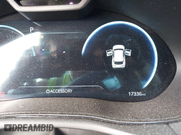 2024 Genesis GV70 2.5T with VIN 5NMMADTBXRH009739, listed as a IAAI auction lot 42091832 with 17,336 mi miles and . Bid and sale history available at DreamBid. Image 7.