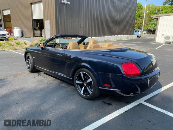 2007 Bentley Continental GT with VIN SCBDR33W17C043914, listed as a Copart auction lot 55409955 with 67,117 mi miles and Clean Title. Bid and sale history available at DreamBid. Image 3.