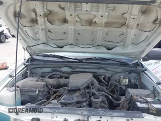 2015 Toyota Tacoma with VIN 5TFTX4CN6FX067709, listed as a IAAI auction lot 42138963 with 119,832 mi miles and . Bid and sale history available at DreamBid. Image 10.
