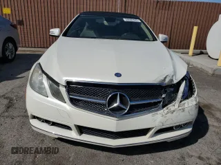 2011 Mercedes-Benz E 350 with VIN WDDKK5GF9BF042554, listed as a Copart auction lot 50602445 with 131,694 mi miles and Salvage title. Bid and sale history available at DreamBid. Image 5.