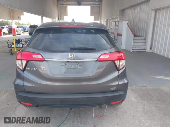 2021 Honda HR-V LX with VIN 3CZRU5H30MM726784, listed as a IAAI auction lot 41455992 with 43,617 mi miles. Bid and sale history available at carsss.com. Image 17.