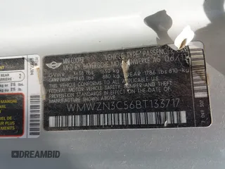 2011 MINI Convertible с VIN WMWZN3C56BT133717, выставлен на аукционе IAAI как лот 42496339 с пробегом 86 352 миль миль и . История ставок и продаж доступна на DreamBid. Изображение 9.