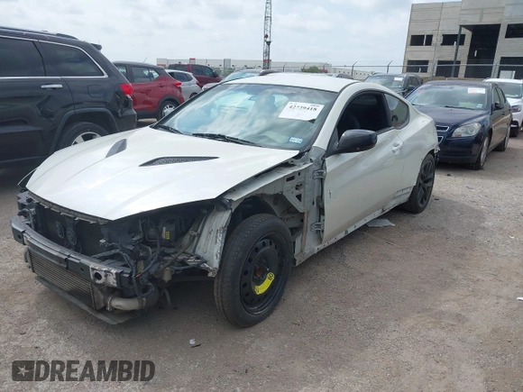 2013 Hyundai Genesis Coupe 2.0T с VIN KMHHT6KD7DU086799, выставлен на аукционе IAAI как лот 42739418 с пробегом 187 681 миль миль и . История ставок и продаж доступна на DreamBid. Изображение 2.