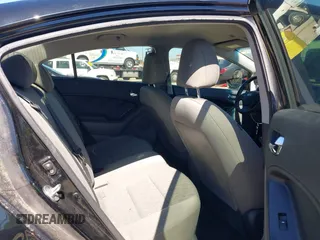 2014 Kia Forte LX with VIN KNAFK4A67E5245996, listed as a IAAI auction lot 41817051 with 133,377 mi miles. Bid and sale history available at carsss.com. Image 8.