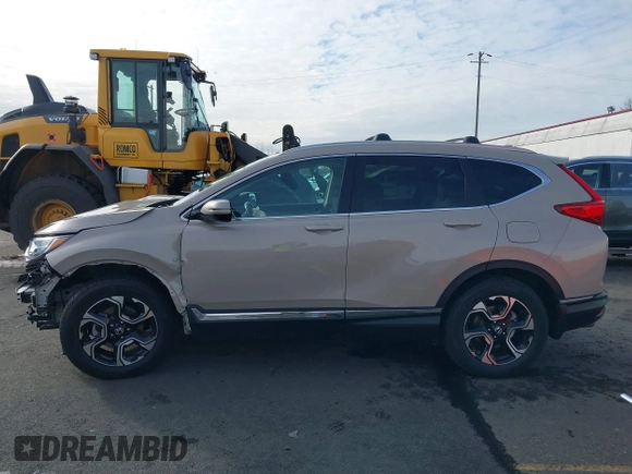 2017 Honda CR-V Touring with VIN 5J6RW2H99HL002127, listed as a IAAI auction lot 41517919 with 18,367 mi miles. Bid and sale history available at carsss.com. Image 15.