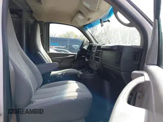 2012 Chevrolet Express Cargo Van with VIN 1GCSGAFX2C1129564, listed as a IAAI auction lot 41926325 with 257,259 mi miles. Bid and sale history available at carsss.com. Image 5.