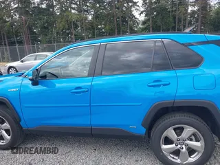 2021 Toyota RAV4 Hybrid LE with VIN 4T3B6RFV6MU048392, listed as a IAAI auction lot 42549120 with 61,661 mi miles and . Bid and sale history available at DreamBid. Image 14.