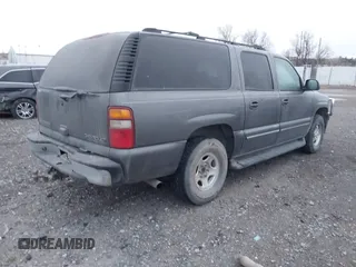 2001 Chevrolet Suburban LS with VIN 3GNFK16T41G243519, listed as a IAAI auction lot 41094019 with 220,640 mi miles and . Bid and sale history available at DreamBid. Image 4.