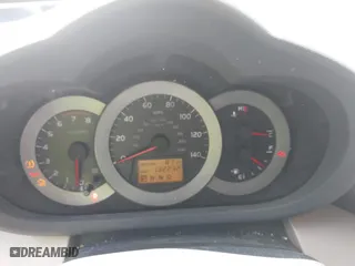 2006 Toyota RAV4 with VIN JTMZD33V866004405, listed as a IAAI auction lot 42090377 with 132,232 mi miles. Bid and sale history available at carsss.com. Image 7.