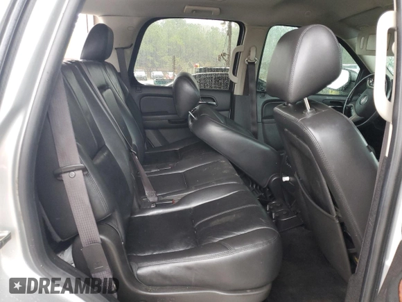 2014 GMC Yukon SLT with VIN 1GKS1CE0XER231558, listed as a Copart auction lot 89347705 with 207,511 mi miles and Salvage Title. Bid and sale history available at carsss.com. Image 10.