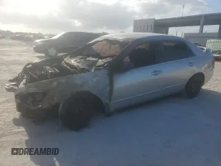 2005 Honda Accord LX с VIN 3HGCM56465G713501, выставлен на аукционе Copart как лот 54497715 с пробегом Не указан миль и На запчасти • Non repairable. История ставок и продаж доступна на DreamBid. Изображение 1.