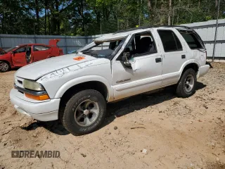 2004 Chevrolet Blazer LS z VIN 1GNCS13X34K167363, wystawiony jako Copart lot #53039365 z przebiegiem Nie podano mil oraz Szkoda całkowita • Salvage title. Historia ofert i sprzedaży dostępna na DreamBid. Obrazek 1.