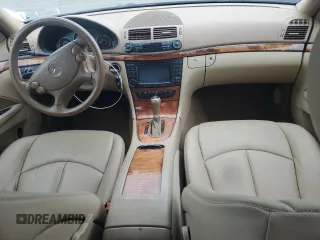 2008 Mercedes-Benz E 350 Luxury z VIN WDBUF87X18B272380, wystawiony jako Copart lot #57621075 z przebiegiem 156 274 mil mil oraz Szkoda całkowita • Salvage title. Historia ofert i sprzedaży dostępna na DreamBid. Obrazek 8.