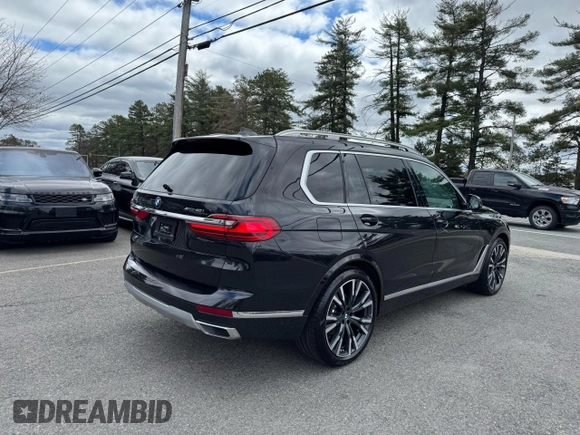 2020 BMW X7 xDrive40i with VIN 5UXCW2C08L9B71471, listed as a Copart auction lot 53714185 with 138,817 mi miles and Clean Title. Bid and sale history available at carsss.com. Image 3.