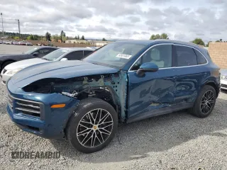 2024 Porsche Cayenne z VIN WP1AA2AY4RDA03814, wystawiony jako Copart lot #50951065 z przebiegiem 14 918 mil mil oraz Szkoda całkowita • Salvage title. Historia ofert i sprzedaży dostępna na DreamBid. Obrazek 1.