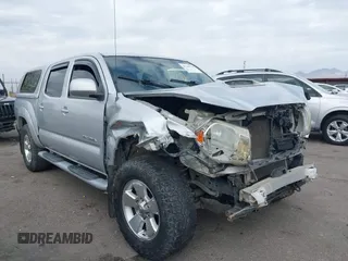 2008 Toyota Tacoma z VIN 5TELU42N28Z577464, wystawiony jako IAAI lot #41240748 z przebiegiem Nie podano mil oraz . Historia ofert i sprzedaży dostępna na DreamBid. Obrazek 1.