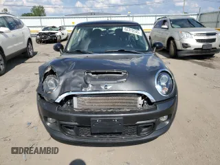 2012 MINI Hardtop S with VIN WMWSV3C53CTY25517, listed as a Copart auction lot 62315535 with 50,680 mi miles and Salvage title. Bid and sale history available at DreamBid. Image 5.