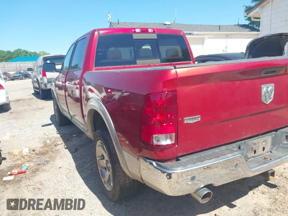 2009 Dodge 1500 Sport with VIN 1D3HB13TX9S710881, listed as a IAAI auction lot 42038909 with 176,502 mi miles. Bid and sale history available at carsss.com. Image 3.