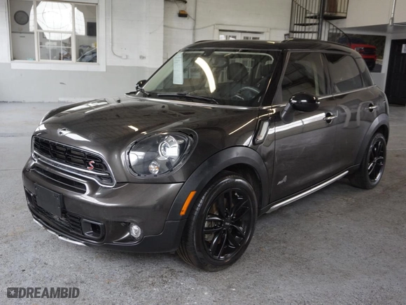 2016 MINI Cooper Countryman S with VIN WMWZC5C55GWU00997, listed as a Copart auction lot 48536605 with 41,217 mi miles and Salvage Title. Bid and sale history available at carsss.com. Image 2.