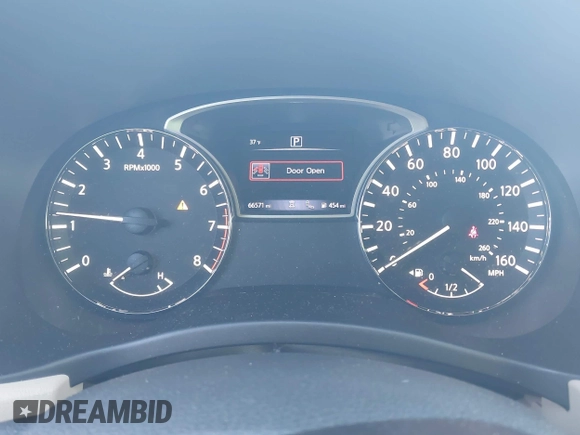 2018 Nissan Pathfinder S with VIN 5N1DR2MN0JC675254, listed as a IAAI auction lot 41492432 with 66,571 mi miles and . Bid and sale history available at DreamBid. Image 15.