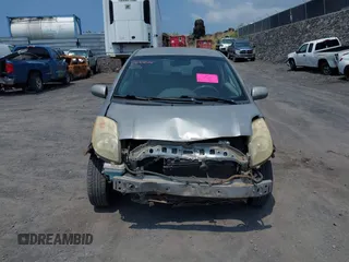 2007 Toyota Yaris with VIN JTDJT923875093287, listed as a IAAI auction lot 41907077 with 146,108 mi miles and . Bid and sale history available at DreamBid. Image 13.