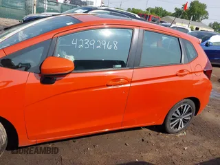 2019 Honda Fit EX z VIN 3HGGK5H88KM711558, wystawiony jako IAAI lot #42392968 z przebiegiem 48 811 mil mil oraz . Historia ofert i sprzedaży dostępna na DreamBid. Obrazek 14.