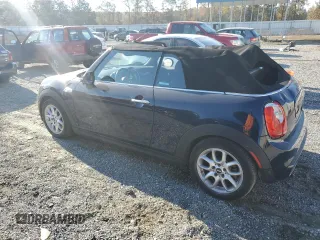 2016 MINI Convertible S с VIN WMWWG9C53G3A92179, выставлен на аукционе Copart как лот 75709174 с пробегом 73 290 миль миль и Списание • Salvage title. История ставок и продаж доступна на DreamBid. Изображение 2.