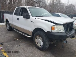 2005 Ford F-150 XLT with VIN 1FTPX14515NB22074, listed as a IAAI auction lot 41483350 with 282,330 mi miles. Bid and sale history available at carsss.com. Image 1.