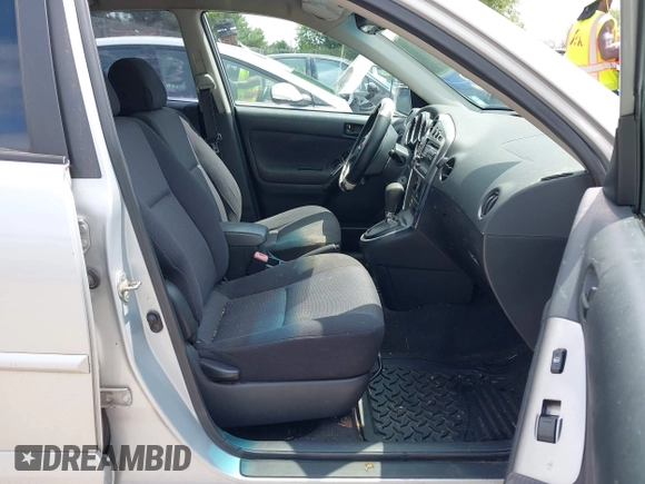 2005 Pontiac Vibe with VIN 5Y2SL63805Z411017, listed as a IAAI auction lot 42688944 with 215,361 mi miles and . Bid and sale history available at DreamBid. Image 5.