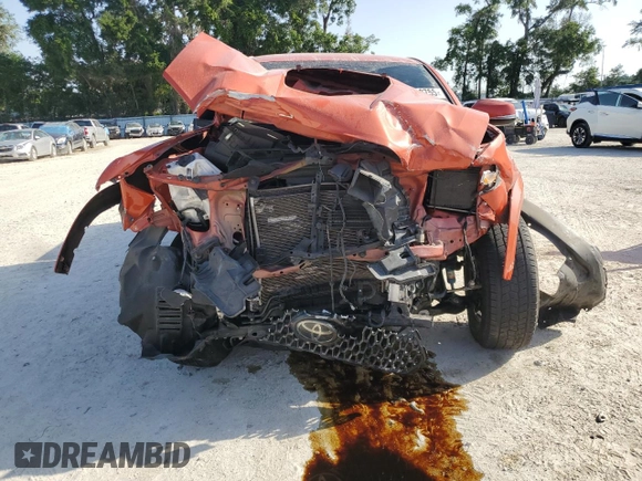 2018 Toyota Tacoma SR5 z VIN 5TFAZ5CN8JX055321, wystawiony jako Copart lot #60101445 z przebiegiem 111 153 mil mil oraz Szkoda całkowita • Salvage title. Historia ofert i sprzedaży dostępna na DreamBid. Obrazek 5.