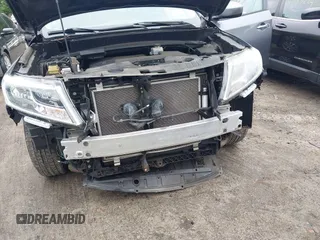 2015 Nissan Pathfinder S z VIN 5N1AR2MM3FC675623, wystawiony jako IAAI lot #42697236 z przebiegiem 99 686 mil mil oraz . Historia ofert i sprzedaży dostępna na DreamBid. Obrazek 6.