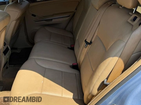 2011 Mercedes-Benz M 350 with VIN 4JGBB8GB3BA657635, listed as a Copart auction lot 55485355 with 204,982 mi miles and Clean Title. Bid and sale history available at DreamBid. Image 5.