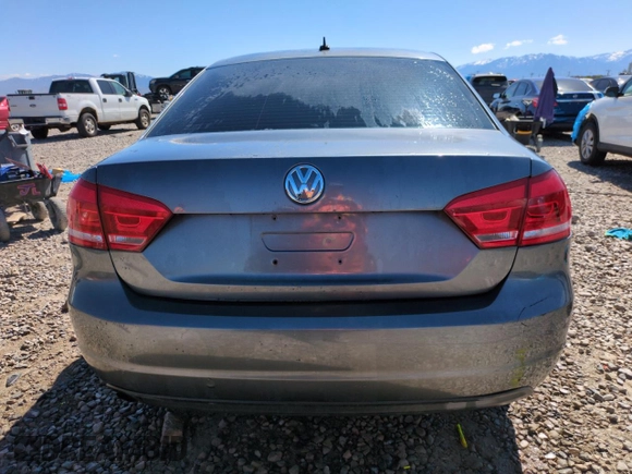 2014 Volkswagen Passat S with VIN 1VWAT7A32EC050253, listed as a Copart auction lot 55683255 with 122,329 mi miles and Salvage title. Bid and sale history available at DreamBid. Image 6.