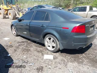 2004 Acura TL with VIN 19UUA66254A055751, listed as a IAAI auction lot 42000133 with 231,872 mi miles. Bid and sale history available at carsss.com. Image 3.