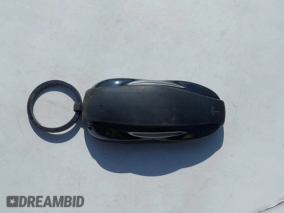 2018 Tesla Model S 75D с VIN 5YJSA1E27JF241451, выставлен на аукционе IAAI как лот 42374353 с пробегом 76 543 миль миль и . История ставок и продаж доступна на DreamBid. Изображение 11.