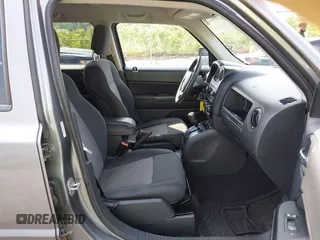 2012 Jeep Patriot Sport с VIN 1C4NJRBBXCD608661, выставлен на аукционе IAAI как лот 42456122 с пробегом 133 441 миль миль и . История ставок и продаж доступна на DreamBid. Изображение 5.