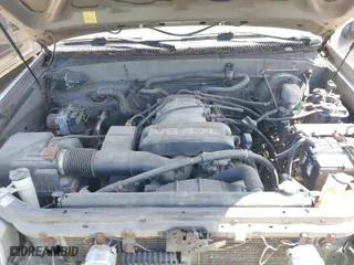 2000 Toyota Tundra SR5 with VIN 5TBBT4419YS001062, listed as a IAAI auction lot 42042889 with 190,000 mi miles. Bid and sale history available at carsss.com. Image 10.