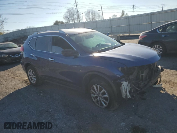 2017 Nissan Rogue SV z VIN KNMAT2MV5HP523286, wystawiony jako Copart lot #74180553 z przebiegiem 112 533 mil mil oraz Szkoda całkowita • Salvage title. Historia ofert i sprzedaży dostępna na DreamBid. Obrazek 4.
