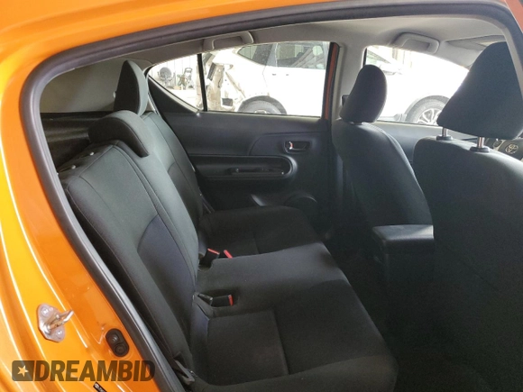 2016 Toyota Prius One z VIN JTDKDTB32G1131702, wystawiony jako Copart lot #60333845 z przebiegiem 67 526 mil mil oraz Nie do naprawy • Non repairable. Historia ofert i sprzedaży dostępna na DreamBid. Obrazek 10.
