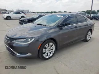 2015 Chrysler 200 Limited z VIN 1C3CCCAB3FN547558, wystawiony jako Copart lot #59588055 z przebiegiem 100 908 mil mil oraz Czysty tytuł • Clean title. Historia ofert i sprzedaży dostępna na DreamBid. Obrazek 1.