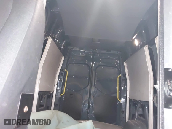 2019 Mercedes-Benz Sprinter Cargo with VIN WD4PF0CD5KP088412, listed as a IAAI auction lot 41618741 with 135,848 mi miles. Bid and sale history available at carsss.com. Image 8.