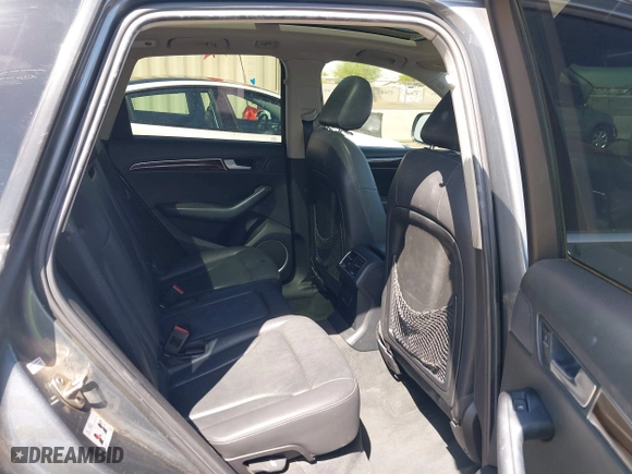 2012 Audi Q5 2.0T Premium Plus with VIN WA1LFAFP1CA127032, listed as a IAAI auction lot 41975841 with 173,719 mi miles. Bid and sale history available at carsss.com. Image 8.