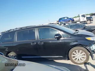 2013 Toyota Sienna XLE AAS with VIN 5TDYK3DC0DS293680, listed as a IAAI auction lot 42033734 with 136,171 mi miles and . Bid and sale history available at carsss.com. Image 14.