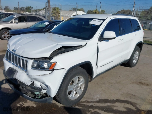 2014 Jeep Grand Cherokee Laredo with VIN 1C4RJEAGXEC130399, listed as a IAAI auction lot 41861664 with 106,925 mi miles. Bid and sale history available at carsss.com. Image 21.