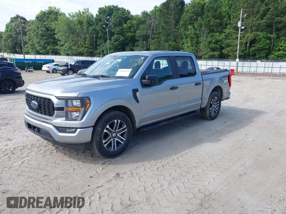 2023 Ford F-150 XL z VIN 1FTEW1CPXPKD29306, wystawiony jako IAAI lot #42616678 z przebiegiem 73 861 mil mil oraz . Historia ofert i sprzedaży dostępna na DreamBid. Obrazek 2.