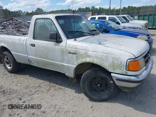 1997 Ford Ranger z VIN 1FTCR10U9VUC97507, wystawiony jako IAAI lot #42179539 z przebiegiem 262 432 mil mil oraz . Historia ofert i sprzedaży dostępna na DreamBid. Obrazek 1.